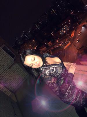 Раздвинула ножки,не хватает только тебя!!!.... | Пикапер