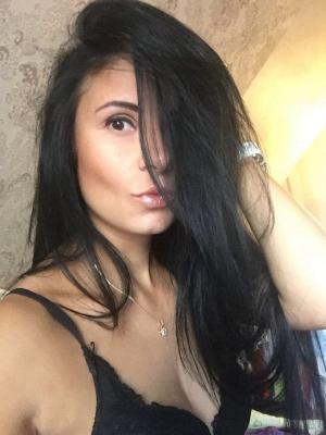 Мокрая киска ждет кто ей присунет)))Стачек. | Пикапер