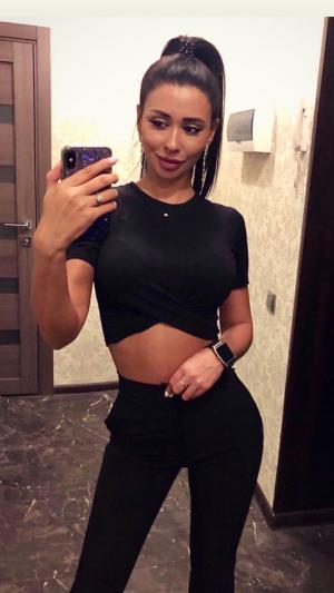 Яркая брюнетка. Подниму настроение и член. м.Ленинский проспект | Пикапер