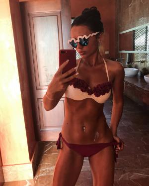 Красивая, сексуальная и веселая. Обожаю секс! час 3000 | Пикапер