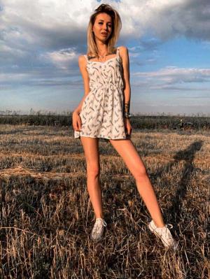 Шлюшка с ангельским личиком. м.Пионерская | Пикапер