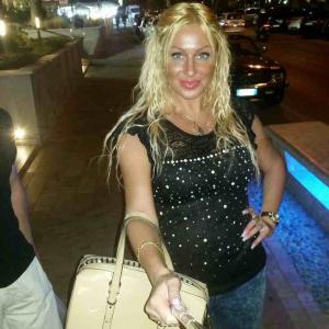 АДЕКВАТНА И ЗДОРОВА,БЕЗ ПОДРУГ | Пикапер