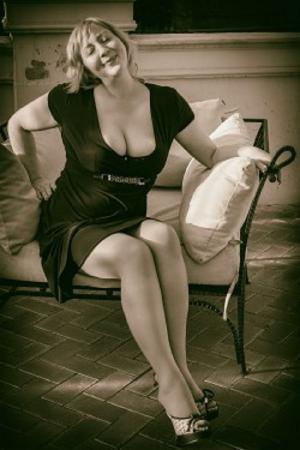 ЖДУ в гости - ШИКАРНАЯ леди на БОЛЬШЕВИКОВ. | Пикапер