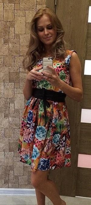 Обласкаю, зацелую, задушу страстью,  | Пикапер