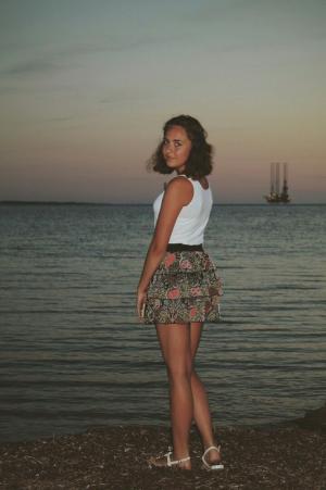 Болит спина? Давно без расслабления? Эромассаж релакс с интимом в СПб | Пикапер