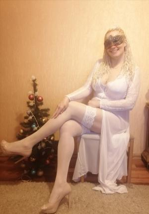 Алёна, блрндинка без комплексов | Пикапер