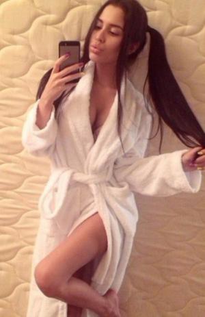 Проститутка индивидуалка Арина, Невский проспект, Санкт-Петербург 