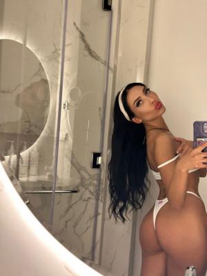 Проститутка индивидуалка Камила, Пионерская, Санкт-Петербург 