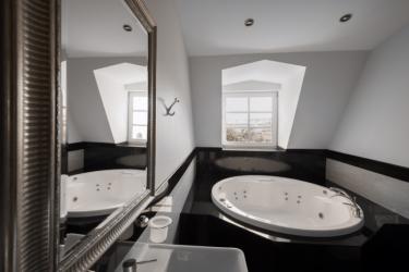 Салон с проститутками MagicGirlsClub-элитный бордель