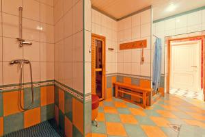 Салон с проститутками Тантра-клуб Юлии Варры