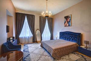 Салон с проститутками ЭРОС VIP Гостиный Двор