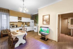 Салон с проститутками Sahara Club