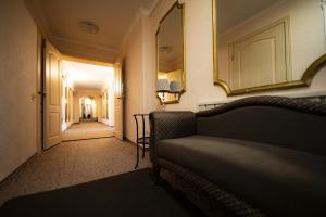 Салон с проститутками Наслаждение